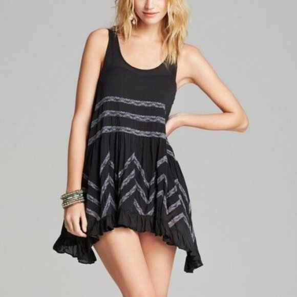 Free People Dresses & Skirts - Free People Lace & Voile Trapeze Slip Dress Black Combo Women's Size XS X-Small